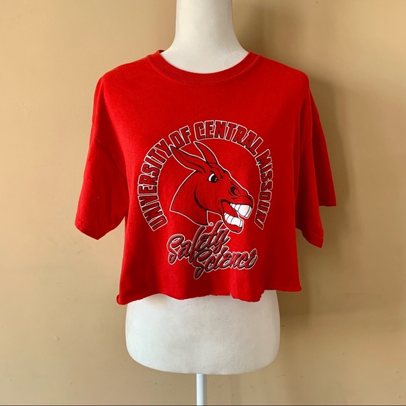Gildan Tops - Gildan Dry Blend Large University of Central Missouri Red Mule Crop Top Shirt